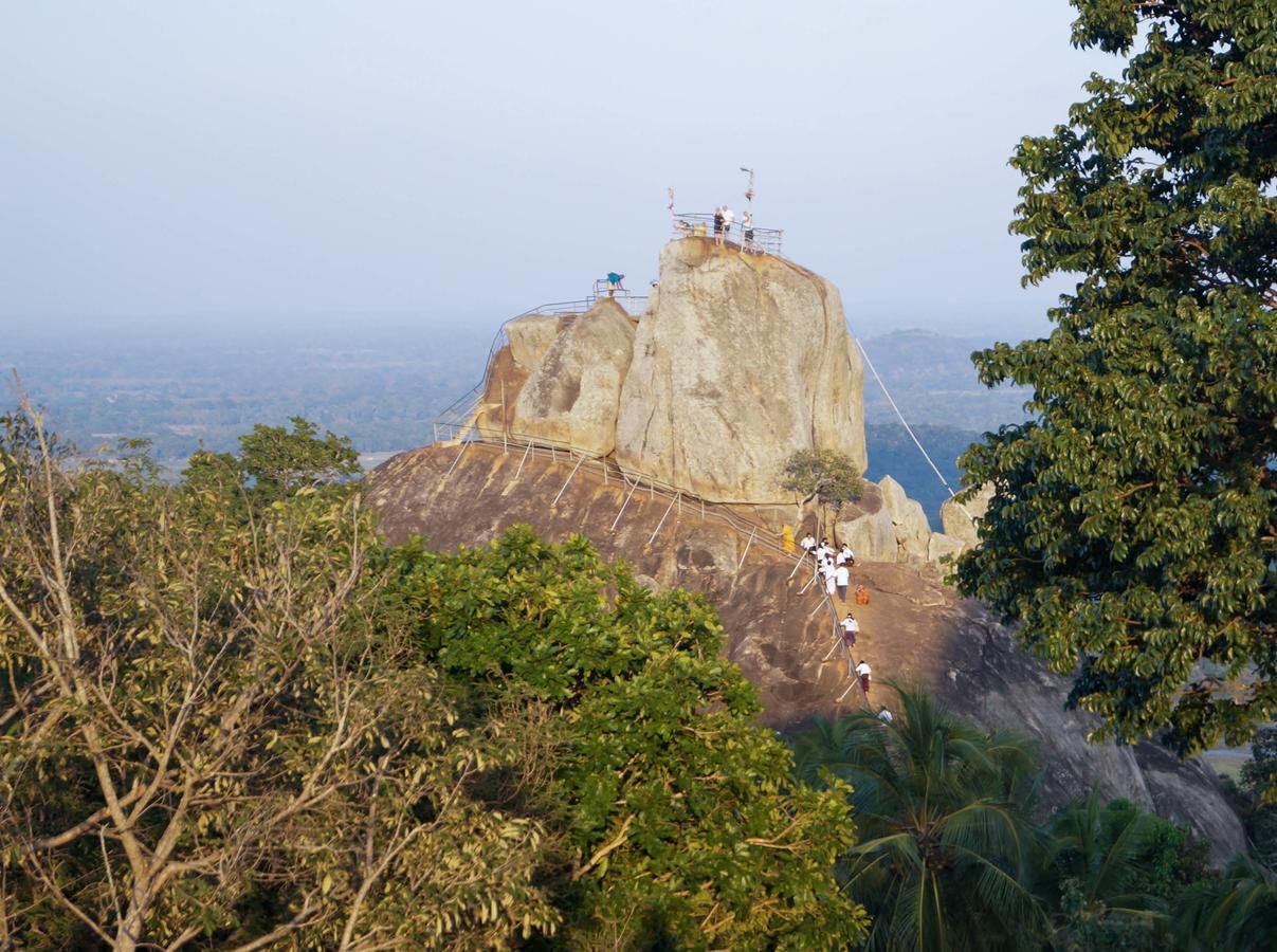 Mihintale Heritage Rest House Экстерьер фото